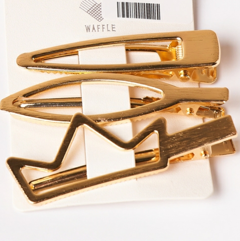 Crown Perfect Gold Barrette Set - Picture 2 of 2